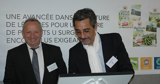 Georges Galardon, président de Triskalia-Gelagri, et Serge Papin, président de Système U. Photo : D. Bodiou/Pixel image
