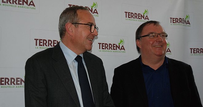 Maxime Vandoni et Hubert Garaud, respectivement directeur et président de Terrena. Photo : N. Tiers/Pixel image