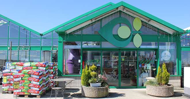 SEVE s’appuie sur un réseau de 31 magasins - sous les enseignes Magasin Vert, Point Vert Le Jardin, Point Vert, La Maison Point Vert, Terranimo.