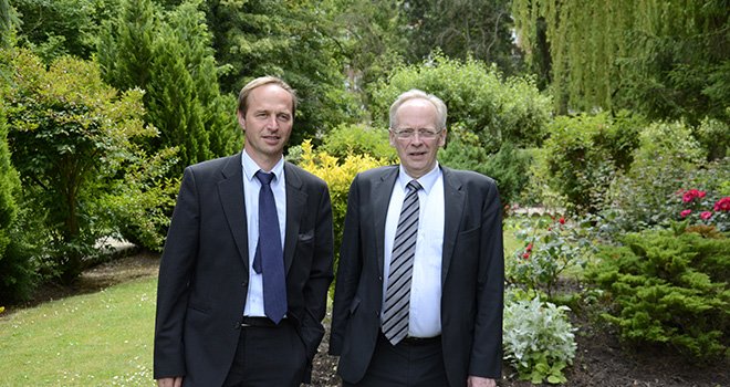 Alain Guillaume, président et François Desmons, directeur de Gènes diffusion lors de l'assemblée générale du 23 juin 2015. Photo: A.Cotens/pixel image