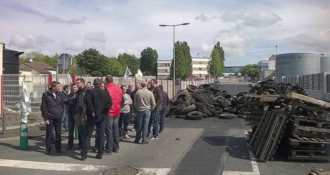 Une dizaine d'abattoirs étaient encore bloqués ce matin, notamment dans les Pays de la Loire. Photo : FDSEA 49