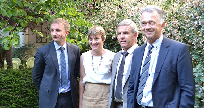Stéphane Radet (directeur du SNIA), Valérie Bris (directrice CDFNA), Jean-Luc Cade (président CDFNA) et Alain Guillaume (président du Snia). Photo : Amélie Lavoisier/Pixel Image.