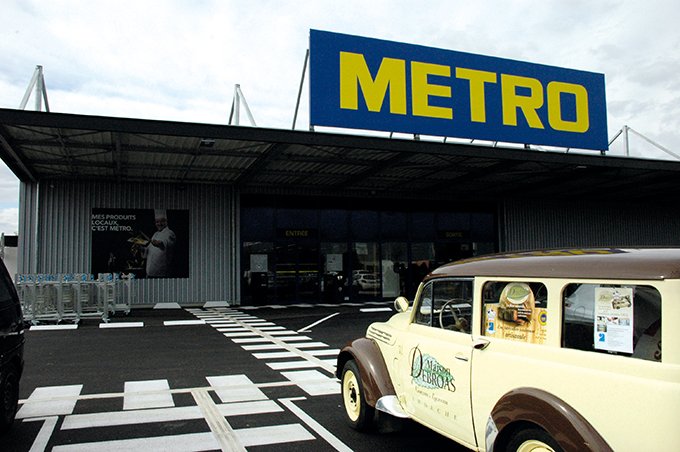 L’entrepôt Metro de Montélimar rassemble 7 000 références. Photos : I. Aubert, sauf mention