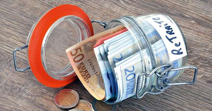 Pour se constituer un complément de retraite, l’exploitant peut souscrire un contrat dit « Madelin agricole », avec des avantages sociaux et fiscaux à la clé. Photo : Richard Villalon/fotolia.com