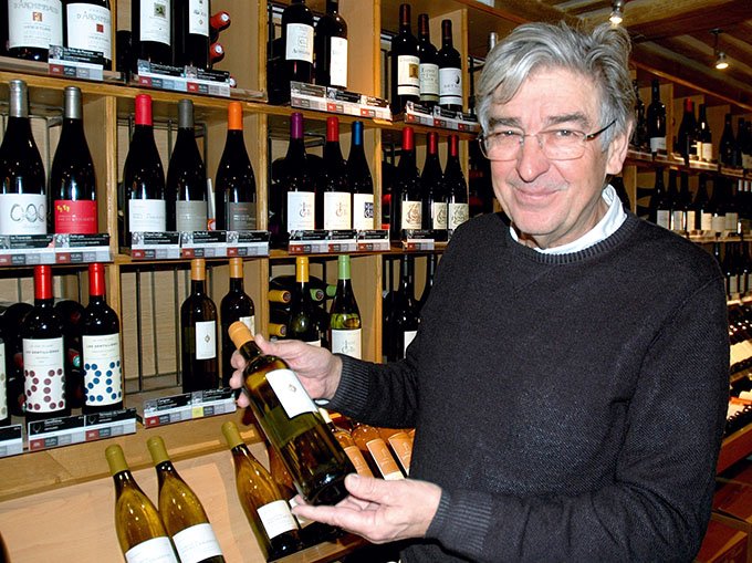 Dominique Boudet est propriétaire de deux établissements bar à vins-tapas sur Montpellier.  Photos : M.Brun