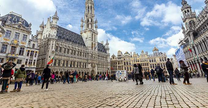 Après une forte croissance des exportations de vin français vers la Belgique depuis vingt ans, un déclin s’amorce. Photo : basiczto-fotolia.com