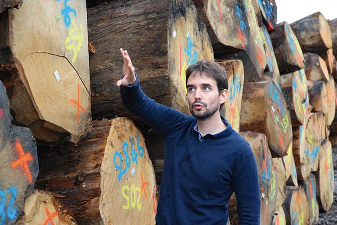 « Nous sommes actuellement dans une de recherche de complexité, possible grâce au bois », explique Thomas Giordanengo, ingénieur R&D chez Radoux. Photos : O. Lévêque/Pixel Image
