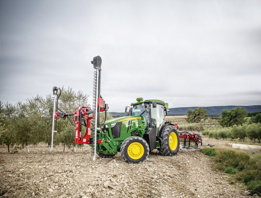 John Deere: de la technologie pour les nouveaux tracteurs spécialisés 5ML