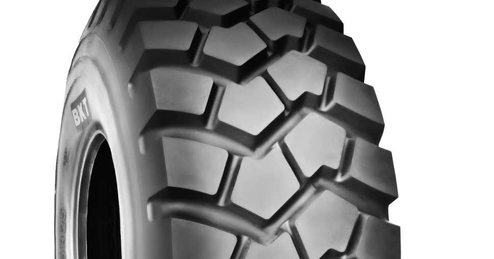 BKT: le SR 412 intègre la gamme Earthmax