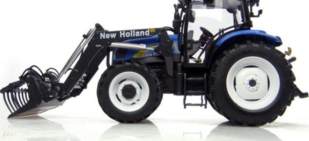 Universal Hobbies - New Holland T6020
