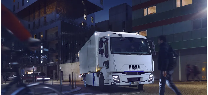 Nouveau design pour les camions urbains de Renault