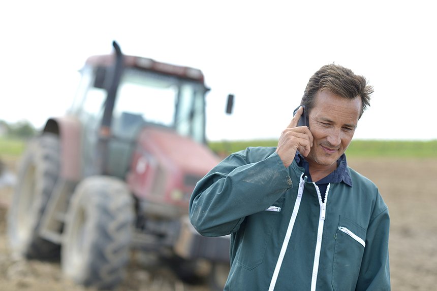 Le collectif Ici la Terre lance « Un agriculteur dans votre répertoire téléphonique » Photo : goodluz