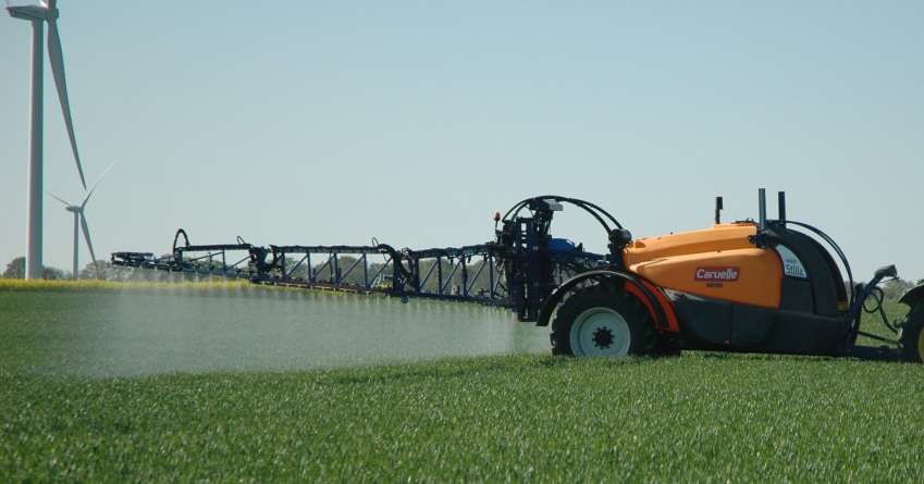 Outre le gain dû à l’achat d’un boîtier pour l’ensemble du parc matériel, cette version de machine offre à l’utilisateur des fonctions liées à l’agriculture de précision.