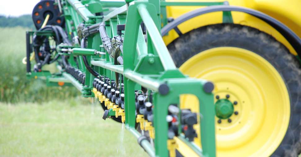 Faudra-t-il se passer du glyphosate ? © L. Theeten/Pixel Image