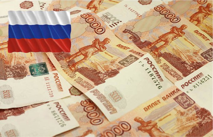 Mercredi 20 janvier 2015, la monnaie russe atteignait un nouveau plus bas historique. © Fablok et campre83/Fotolia