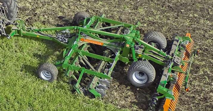 Des grands disques pour le Certos d’Amazone. Photo: Amazone