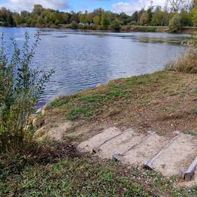 Un étang de pêche labellisé Parcours Famille dans le Loiret