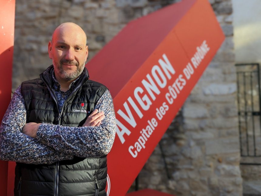 Damien Gilles, 37 ans et vigneron à Pont-St-Esprit, est le nouveau Président du Syndicat des Vignerons des Côtes du Rhône. Photo Syndicat vignerons des côtes du rhone