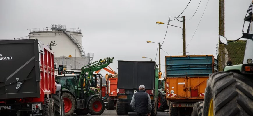 Les dépôts pétroliers de Lorient et Brest débloqué