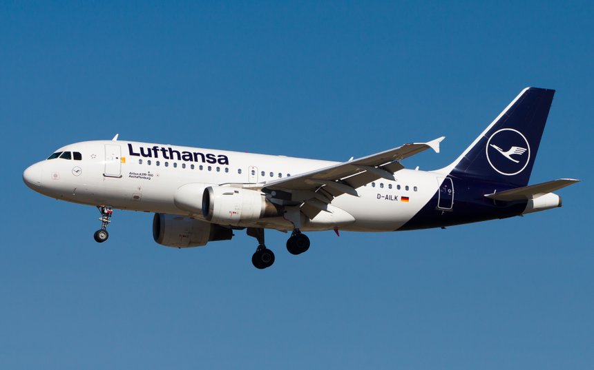 Lufthansa Airbus A319 (new livery); September 2021