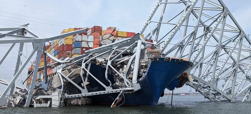 Baltimore : le navire échoué est prêt à être retir