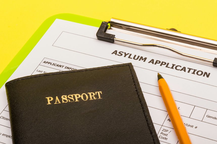 Enregistrement d’une demande d’asile : présence requise de l’avocat ?