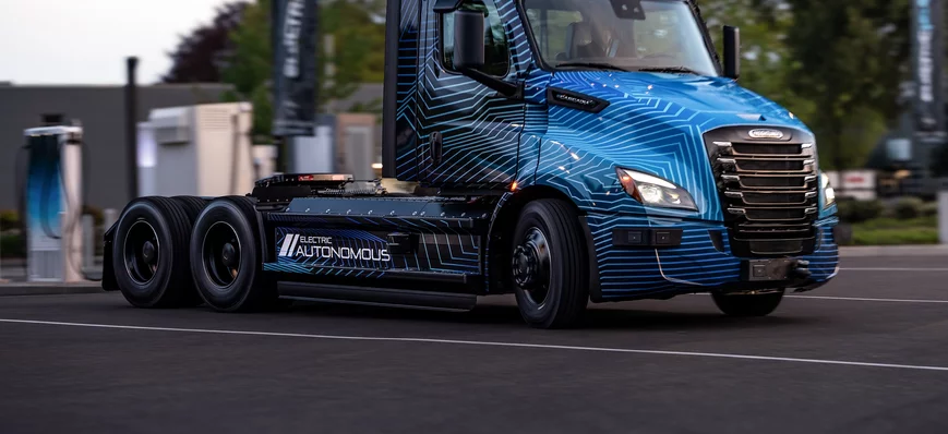 Camion du futur : voici un Freightliner Cascadia é