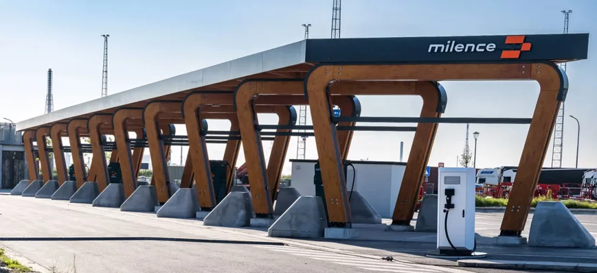 Milence ouvre le plus grand parc de recharge pour 