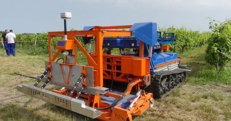 Robot arbo et viti Slopehelper, PeK Automotive