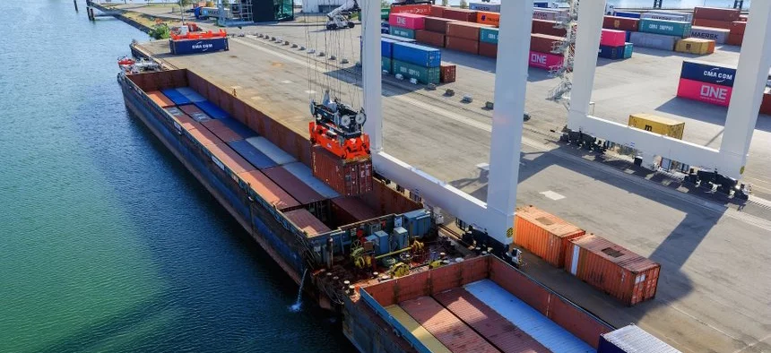 CMA CGM emporte la concession du terminal à conten