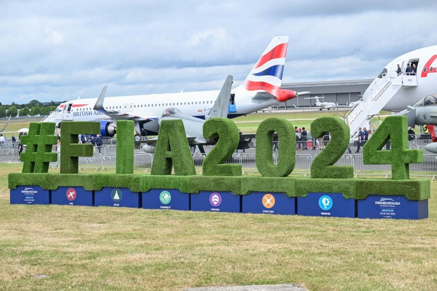 Farnborough International Airshow kicks off in United Kingdom