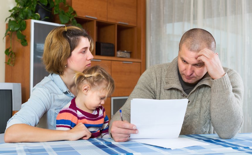 Familles précaires pauvreté précarité France sondage baromètre secours populaire Ipsos