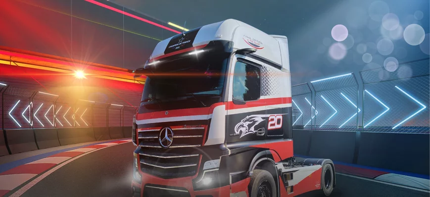 24H Camions : des stars sur le stand Mercedes !