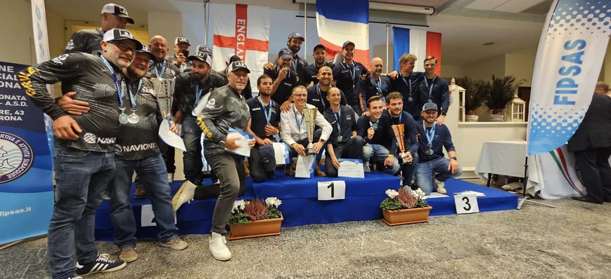 Les Bleus champions du monde de pêche street-fishi