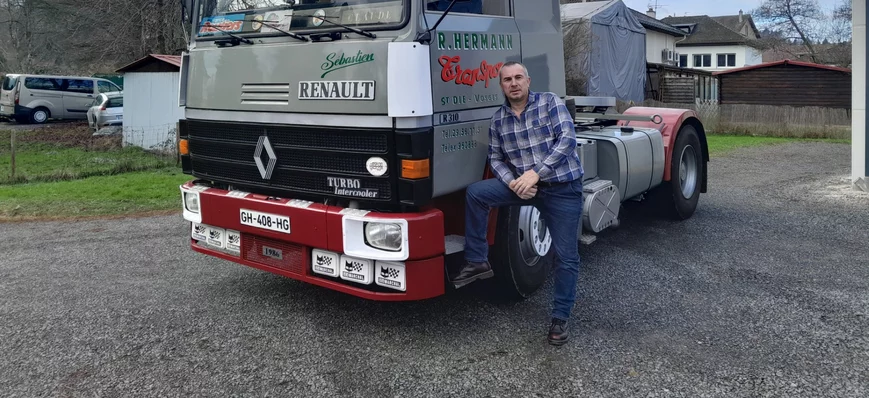 Sébastien Colnat fait revivre un Renault R 310 de 