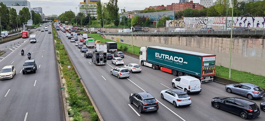 Périphérique parisien : bientôt une voie réservée 