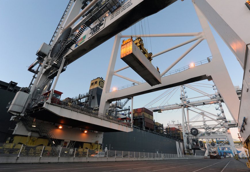 Ports français : les dockers vont intensifier la pression en mars