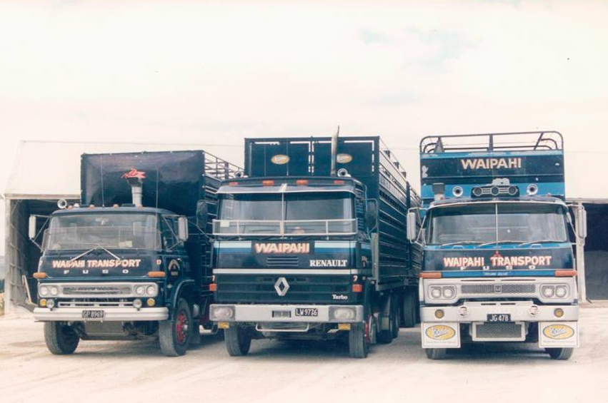 Renault R 310 porteur 6x4 néo-zélandais