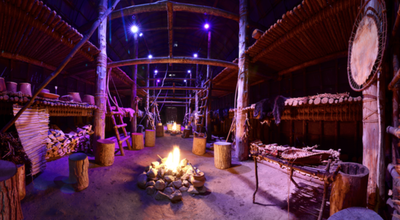 La maison longue, l'habitation traditionnelle du peuple huron-wendat