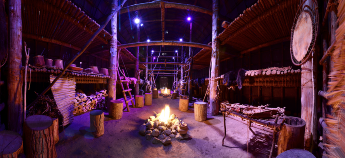 La maison longue, l'habitation traditionnelle du peuple huron-wendat