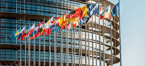 Entrée du bâtiment Louise Weiss, siège du Parlement européen à Strasbourg, France. - Image Libre de Droit