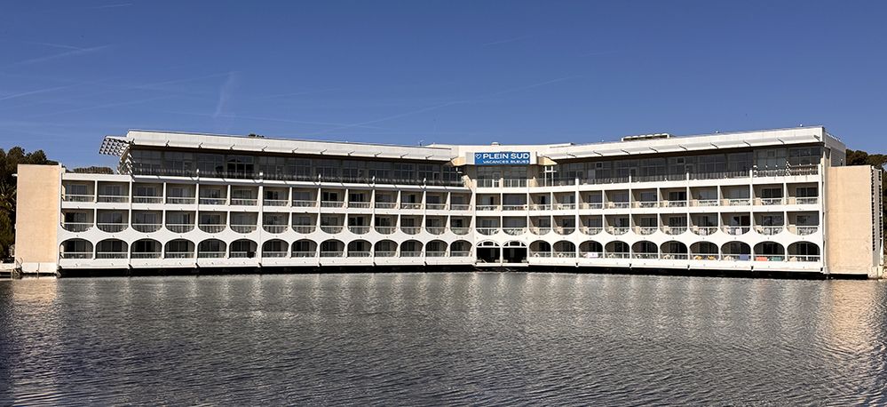 Club Plein Sud à Hyères-les-Palmiers : des Vacances Bleues azur