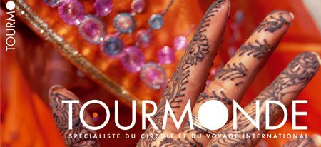 { element.images.0.titre }}