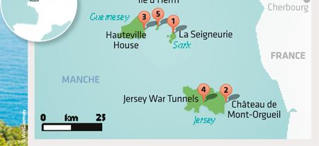 { element.images.0.titre }}