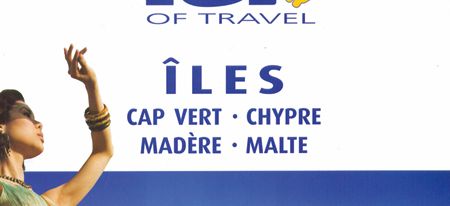 { element.images.0.titre }}