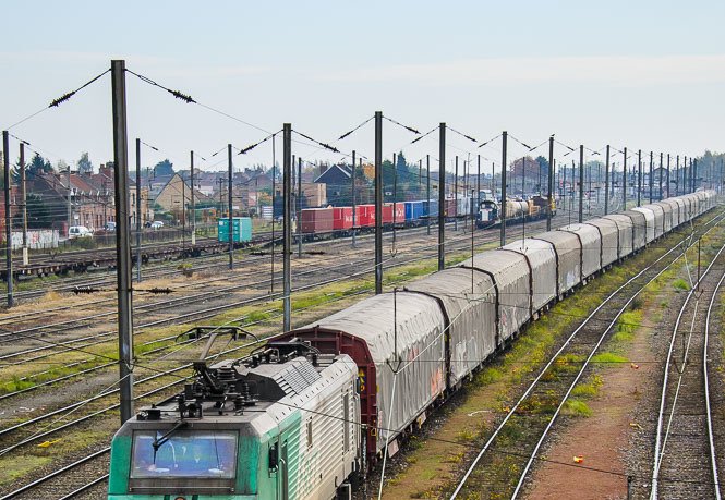 La Cour Des Comptes Pointe La Situation Preoccupante De Fret Sncf Actu Transport Logistique Fr