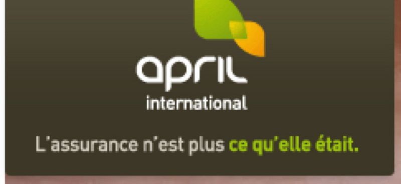 { element.images.0.titre }}