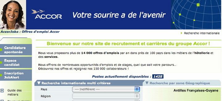 { element.images.0.titre }}