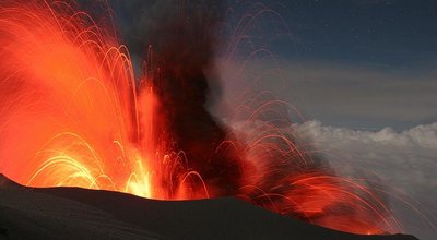 Eruption à Java : les 3 infos clés à donner à vos clients 