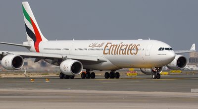 Confrontée à une pénurie de pilotes, Emirates cloue des avions au sol 